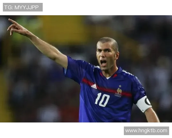 实况足球：一人一城传奇球星带领球队走向巅峰之路