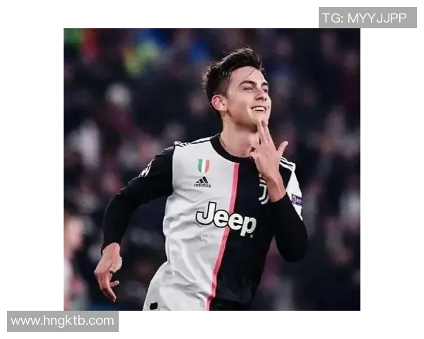 猜猜这位足球帅哥的名字是谁 他是足坛最具魅力的明星之一